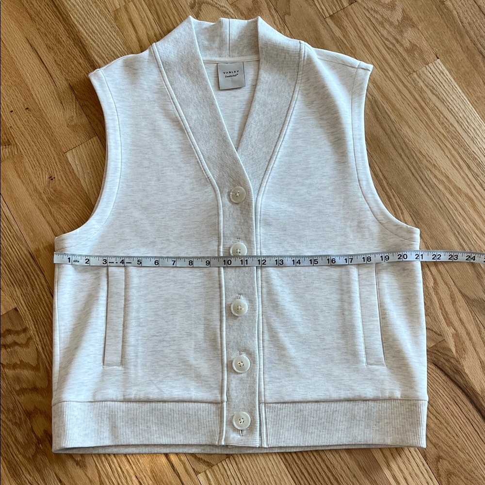 Varley Vicky Button Gilet Cream Sleeveless Vest - Picture 4 of 10